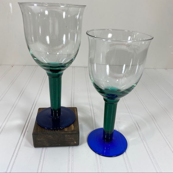 Vintage Blue & Green Wine Wine glasses - Picture 2 of 6
